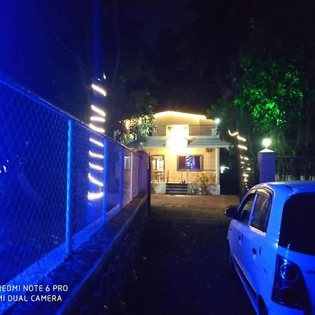 Krushna Kunj Holiday Home Alībāg Exteriör bild