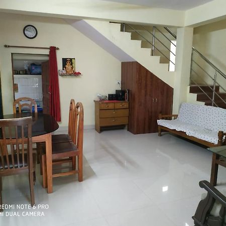 Krushna Kunj Holiday Home Alībāg Exteriör bild